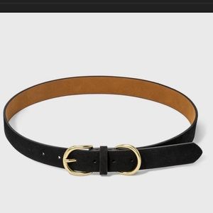 Women’s double harness metal loop belt